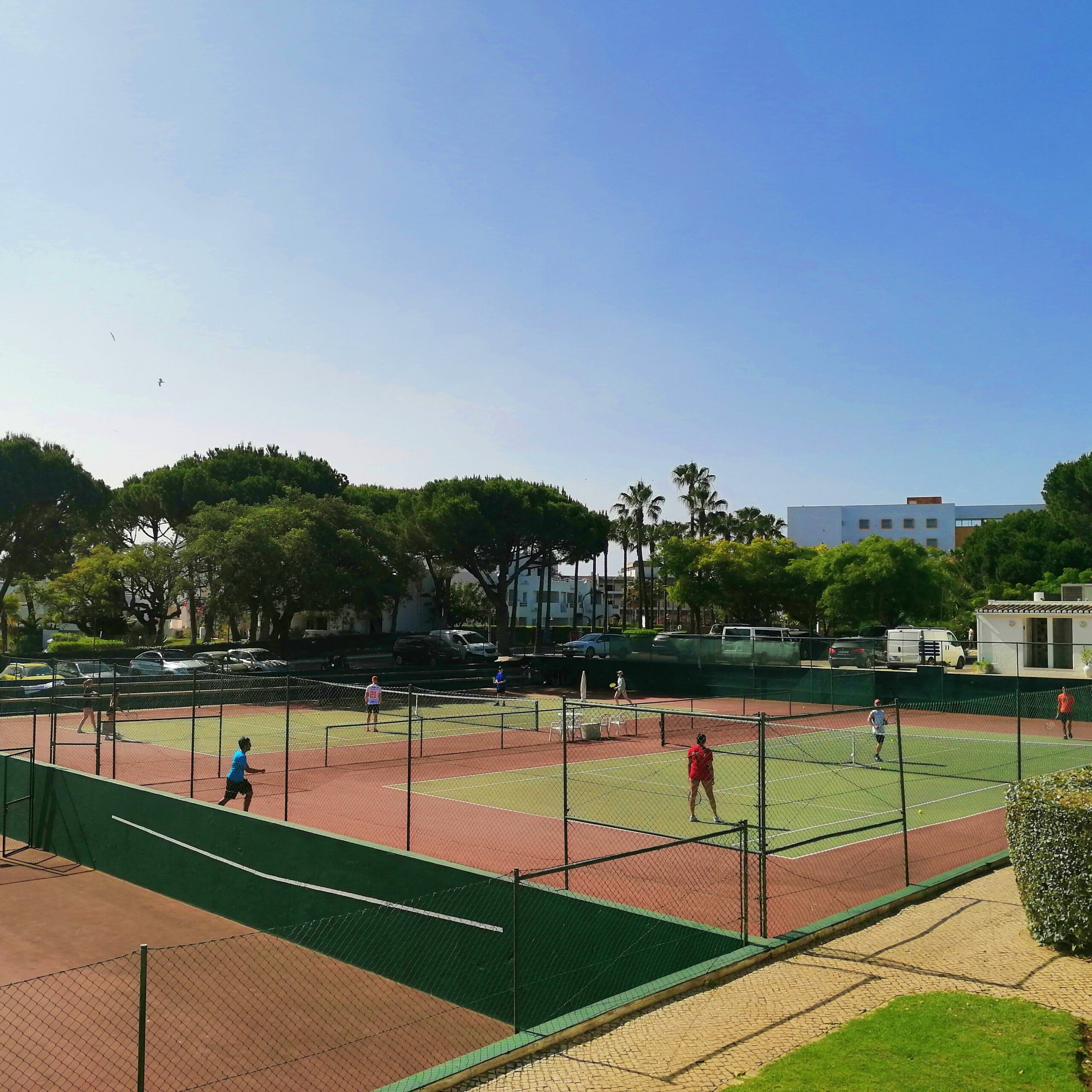 Tennis court booking